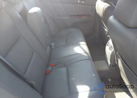 2005 Toyota Camry Xle V6 z USA, uszkodzony, nr VIN 4T1BF30K45U599118